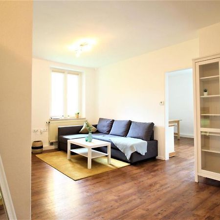 Zentral Wohnen - Inkl. Privatem Stellplatz Apartment Wurzburg Exterior photo