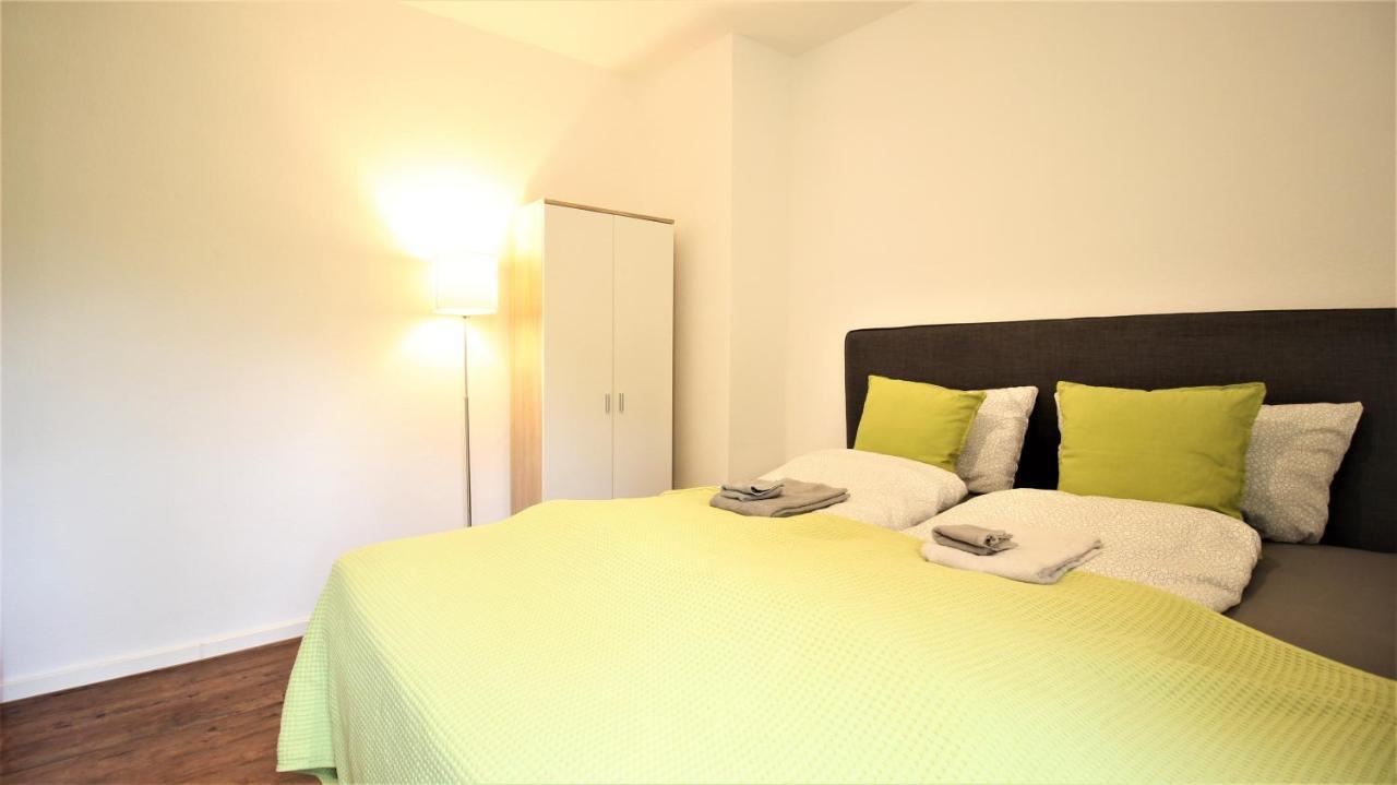 Zentral Wohnen - Inkl. Privatem Stellplatz Apartment Wurzburg Exterior photo