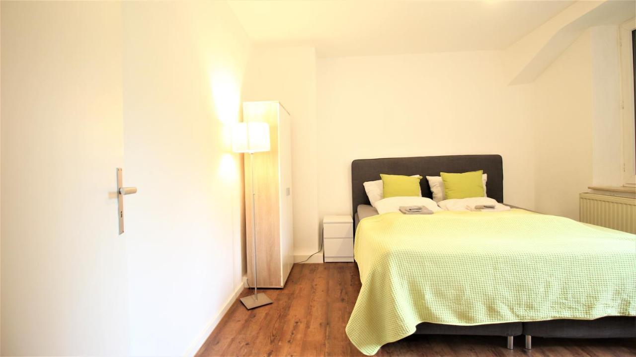 Zentral Wohnen - Inkl. Privatem Stellplatz Apartment Wurzburg Exterior photo